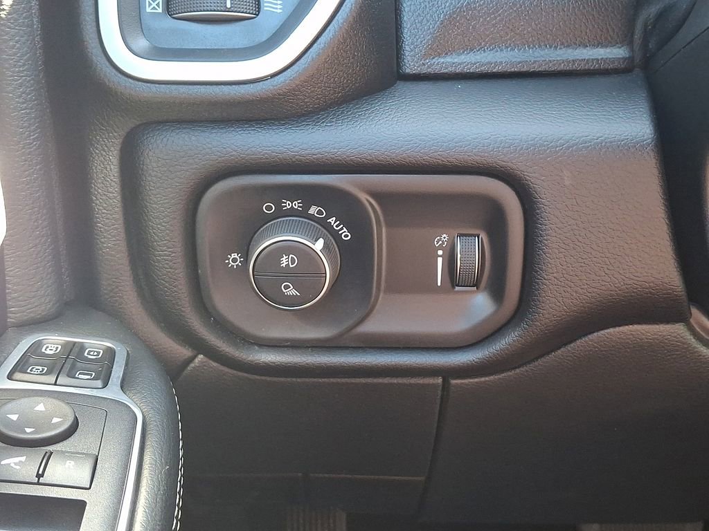 Used 2024 RAM 2500 Big Horn image 22