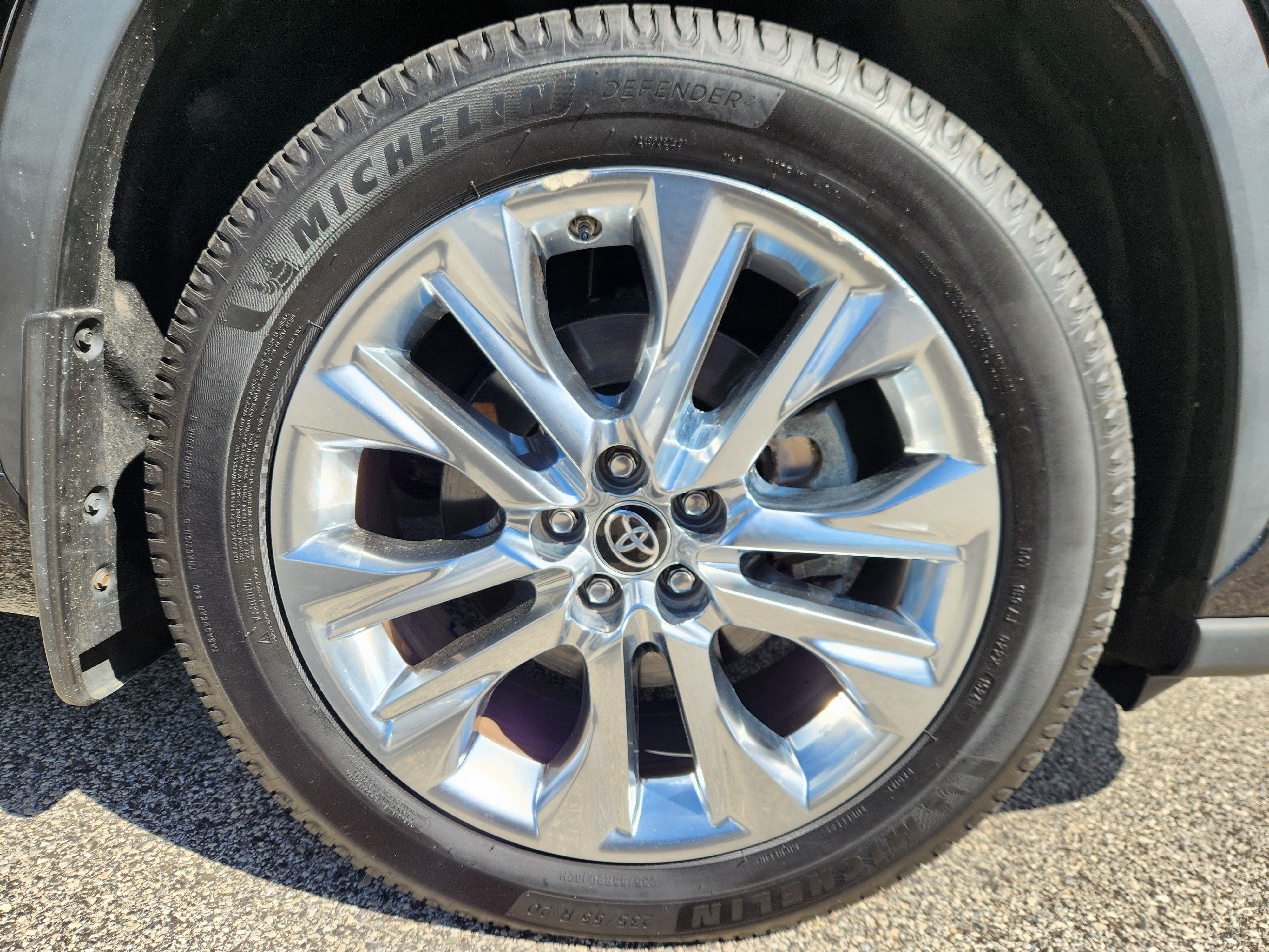Used 2023 Toyota Highlander Limited AWD/4WD image 21