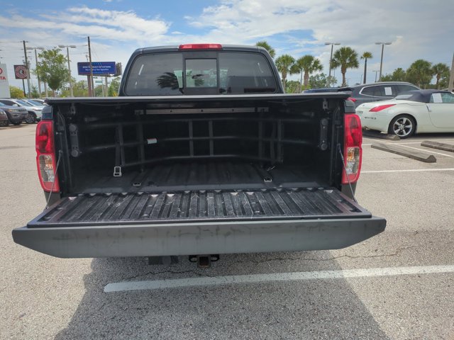 Used 2021 Nissan Frontier SV w/ Midnight Edition Floor Mats RWD image 6