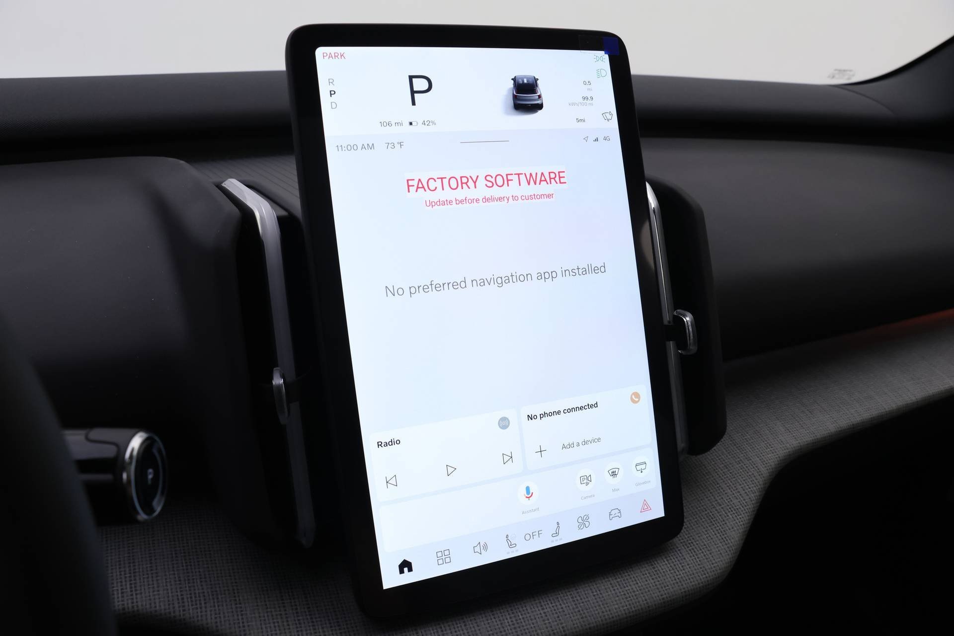 New 2025 Volvo EX30 Ultra w/ Protection Package Premier image 9