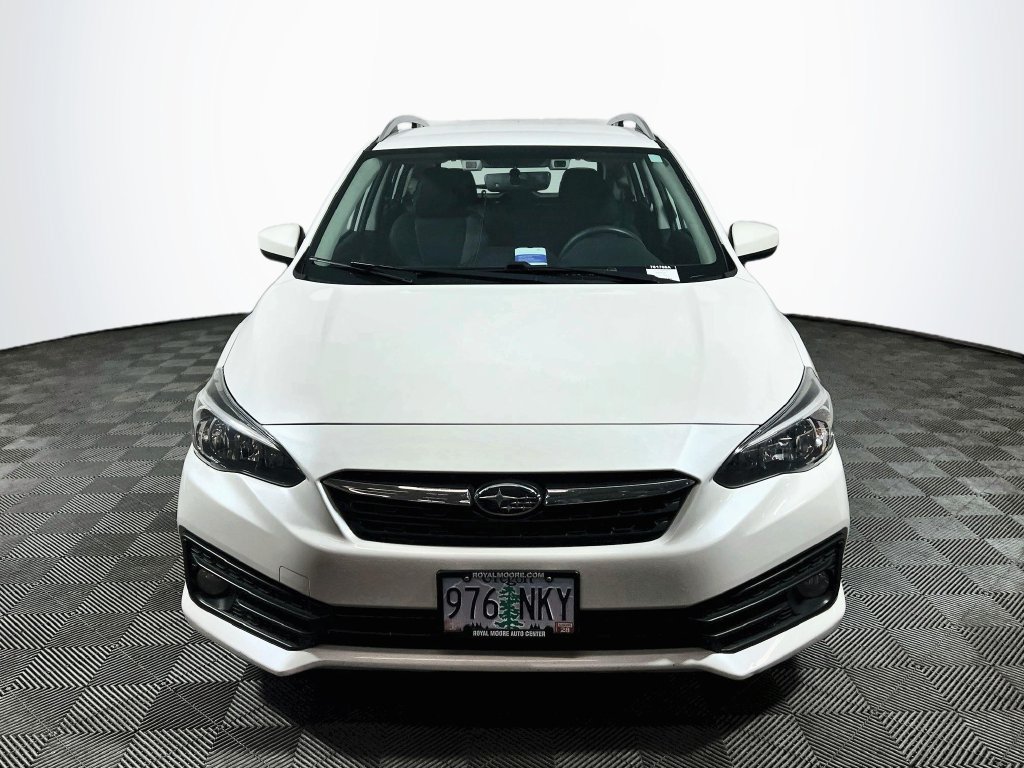 Used 2022 Subaru Impreza 2.0i Premium w/ Popular Package #3 AWD/4WD image 2