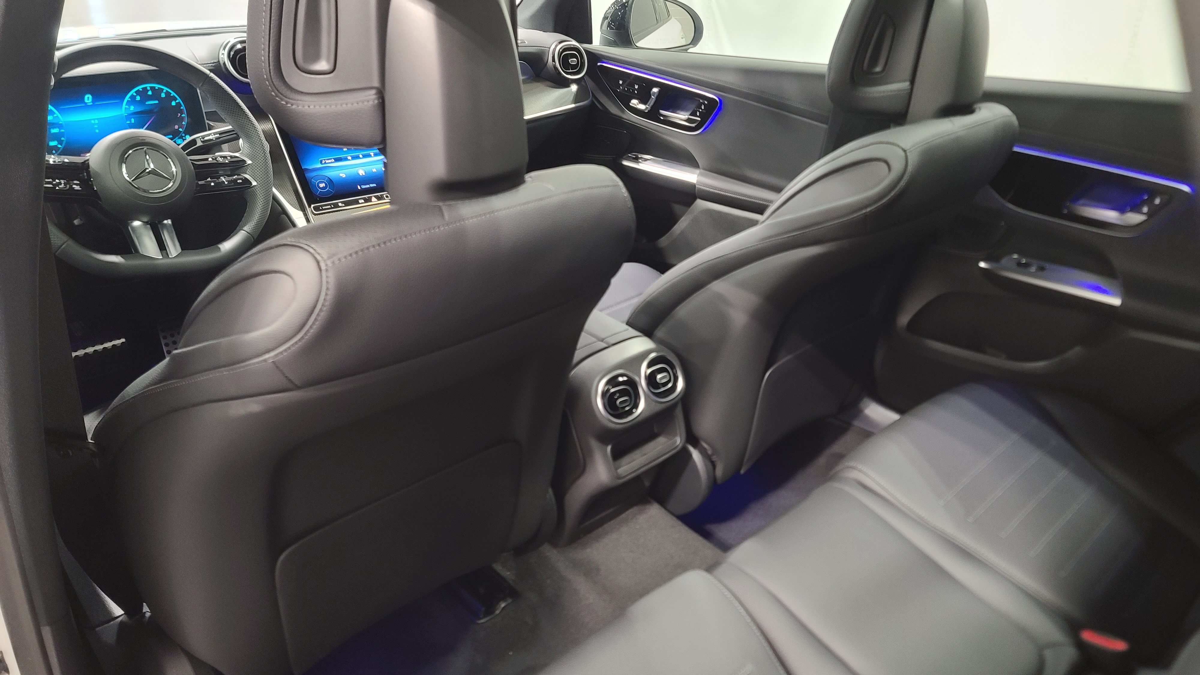 New 2026 Mercedes-Benz GLC 300 4MATIC image 26