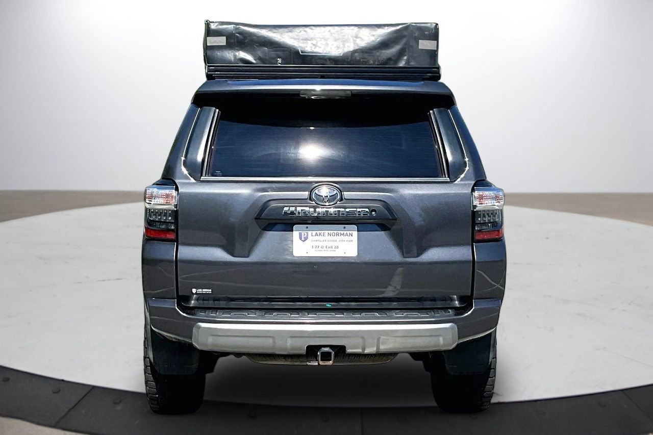 Used 2019 Toyota 4Runner TRD Off-Road image 8