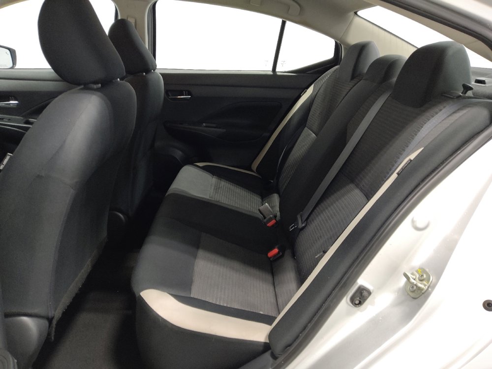 Used 2021 Nissan Versa SV image 18