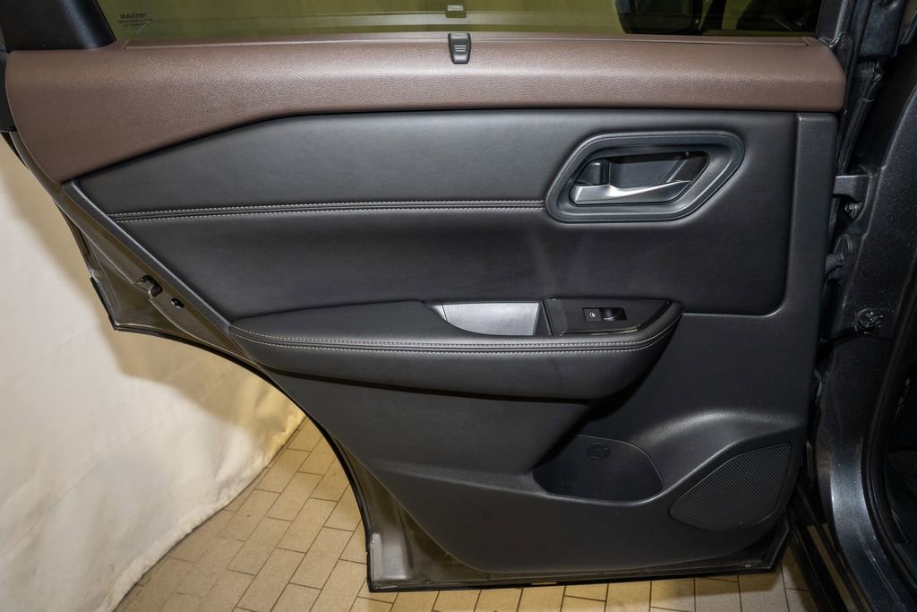 Certified 2023 Nissan Rogue SV w/ SV Premium B Package image 11