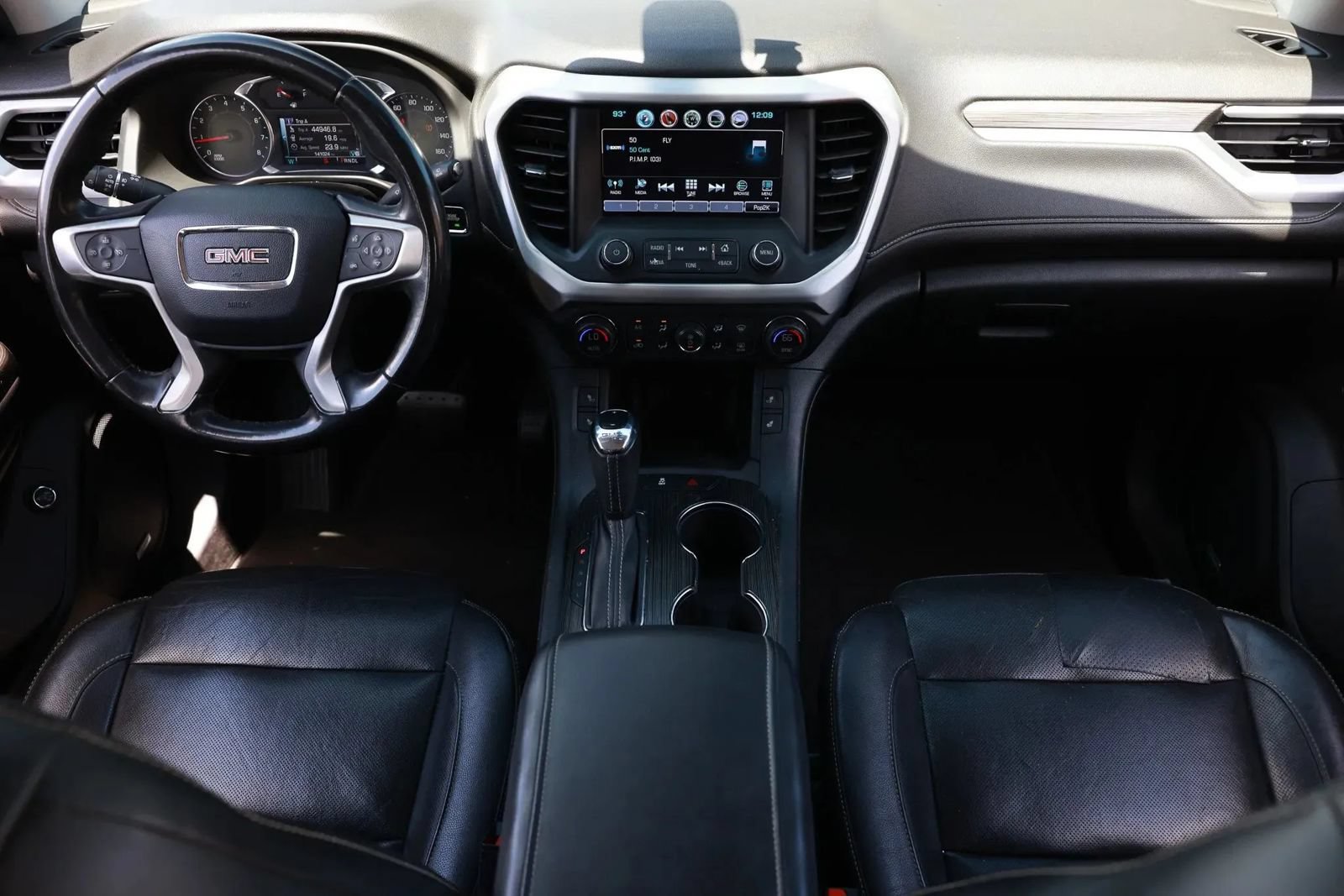 Used 2019 GMC Acadia SLT FWD image 13