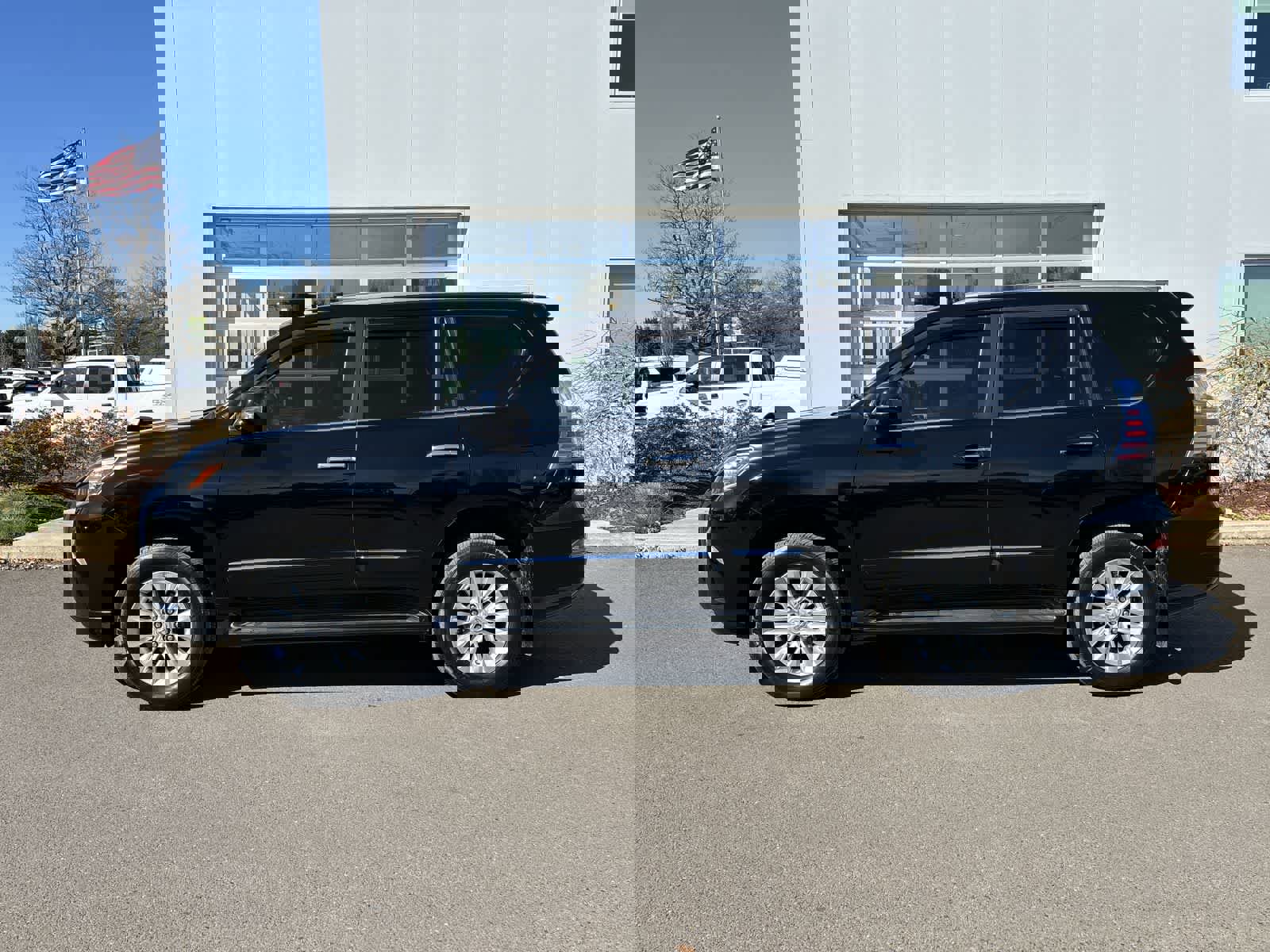 Used 2019 Lexus GX 460 Premium image 2