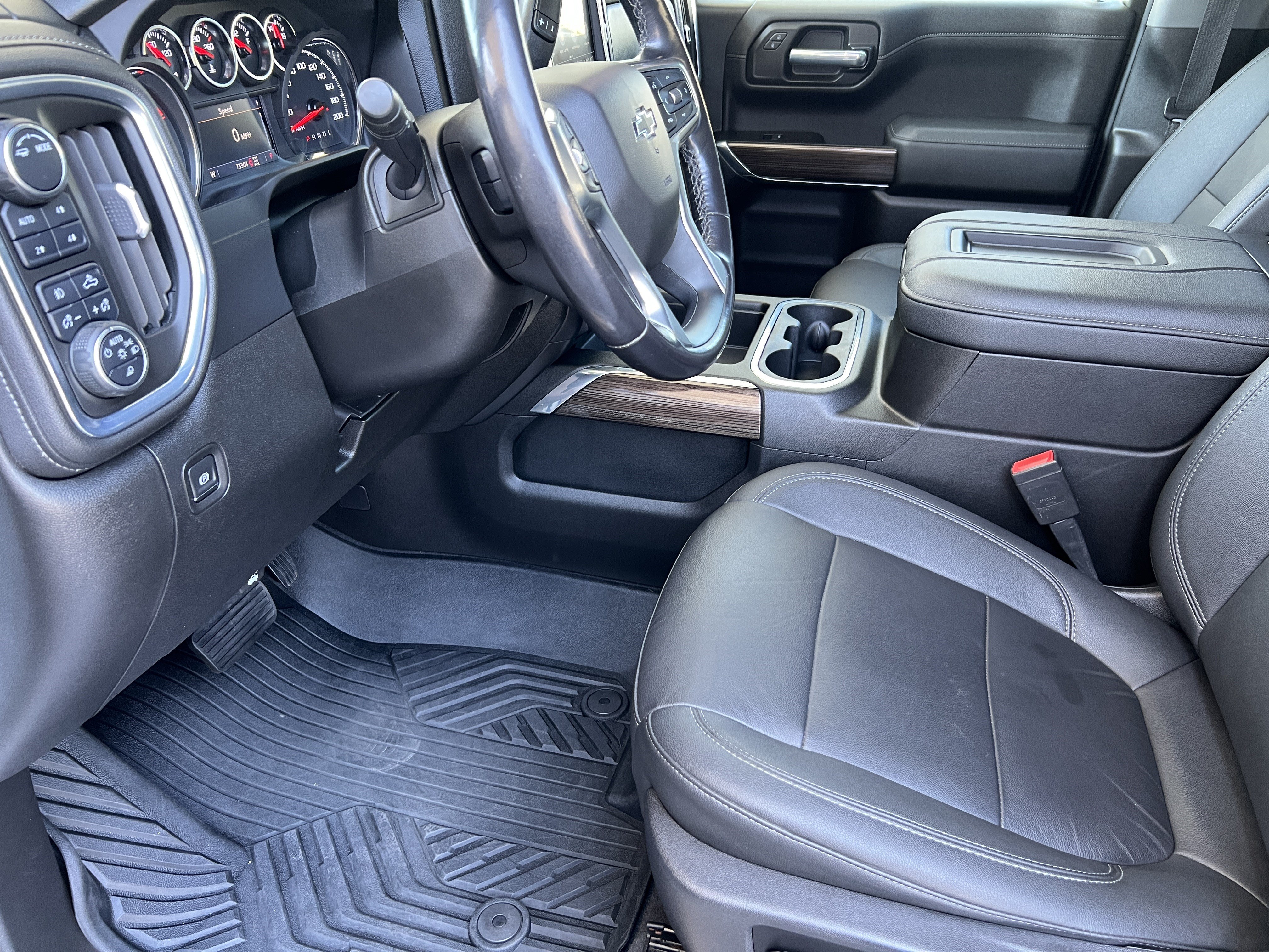 Used 2021 Chevrolet Silverado 1500 RST AWD/4WD image 16