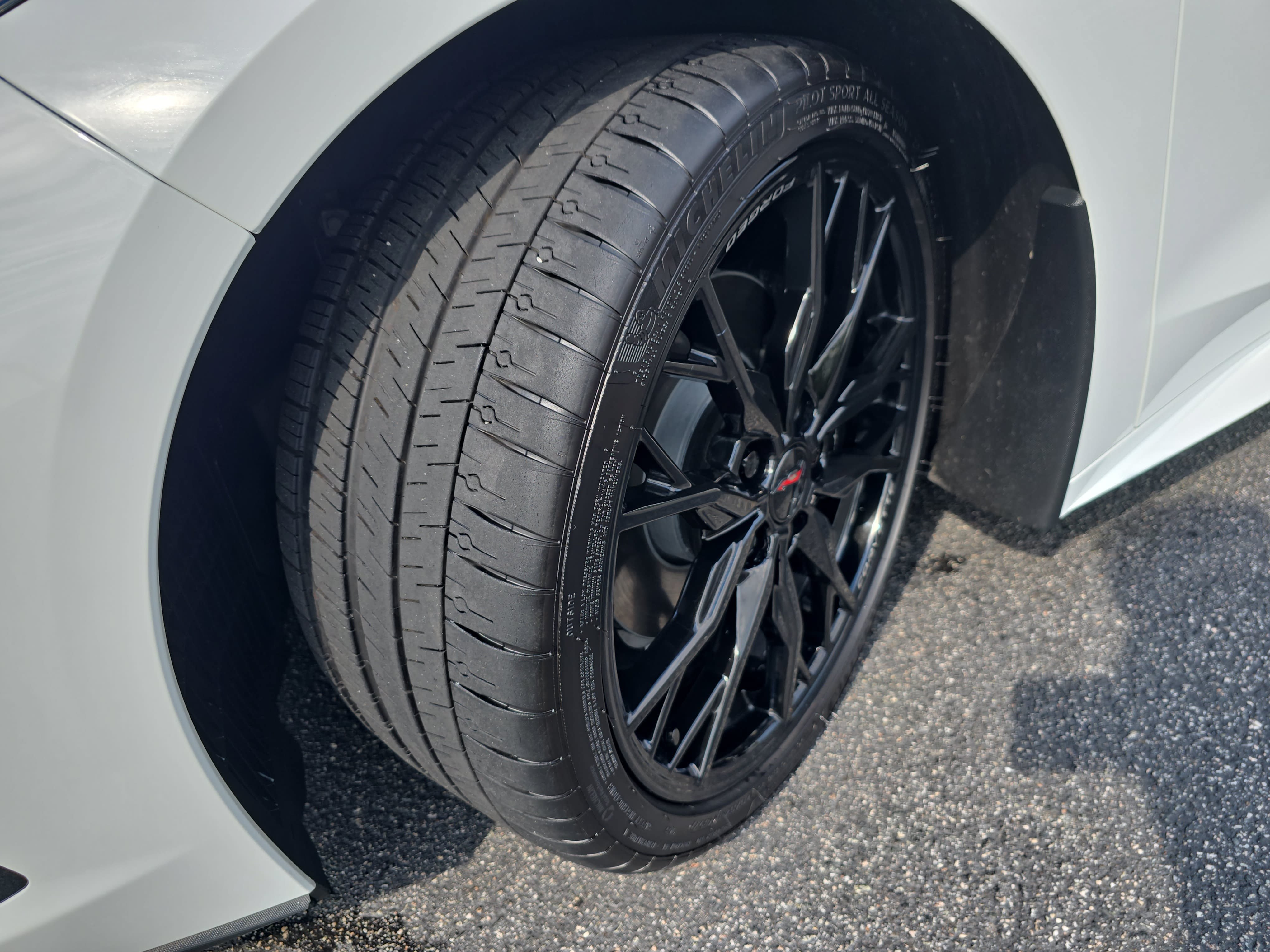 Used 2024 Chevrolet Corvette Stingray Preferred Conv w/ Battery Protection Package RWD image 35