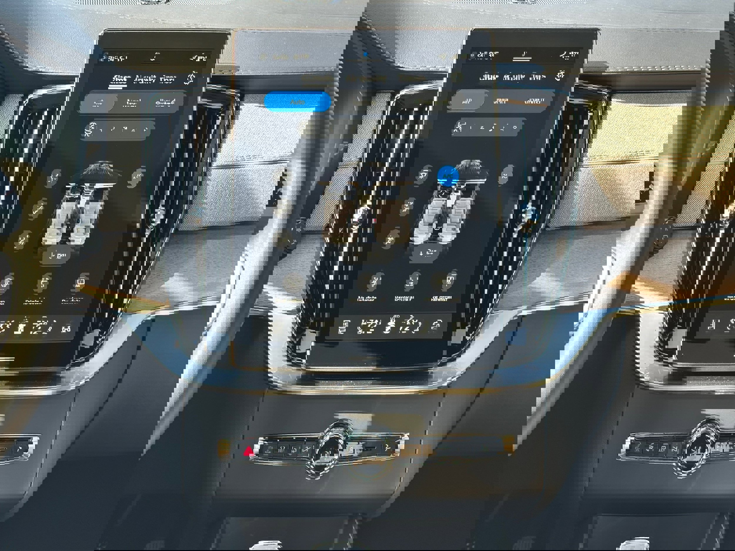 New 2026 Volvo XC90 B5 Ultra image 13