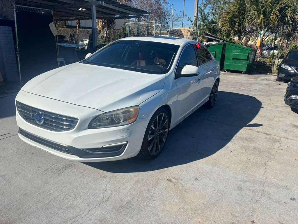 Used 2015 Volvo S60 T6 Platinum FWD image 14