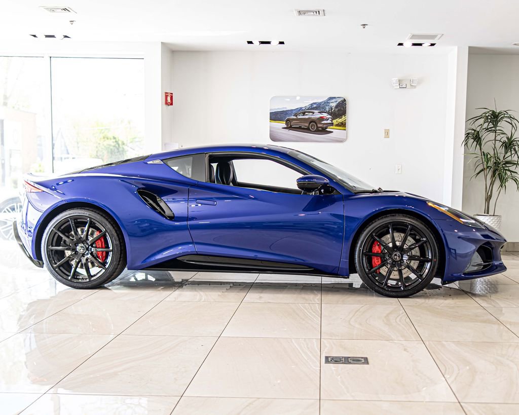 New 2026 Lotus Emira SE RWD image 9