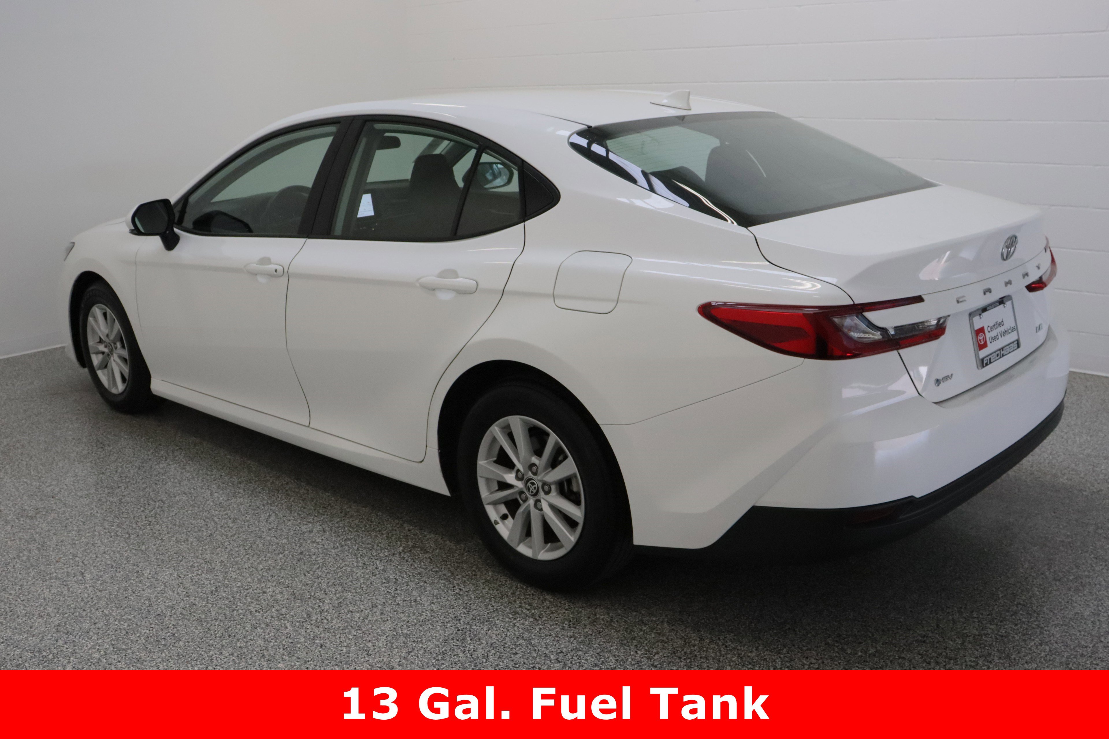 Certified 2025 Toyota Camry LE FWD image 9