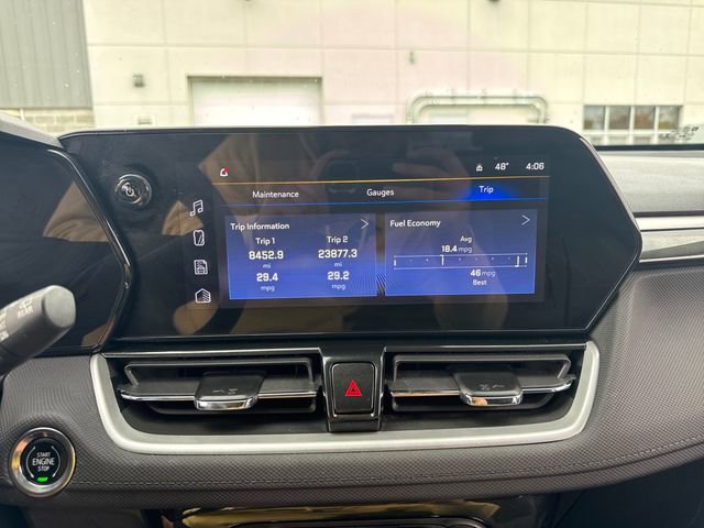 Used 2025 Chevrolet TrailBlazer LT AWD/4WD image 14