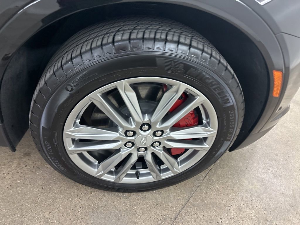 Certified 2025 Cadillac XT5 Sportv w/ Technology Package image 13