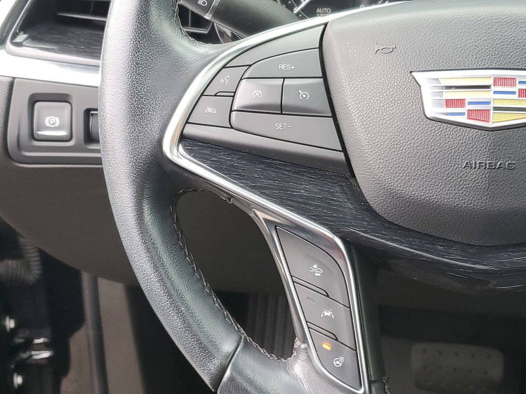 Certified 2023 Cadillac XT5 Premium Luxury FWD image 12