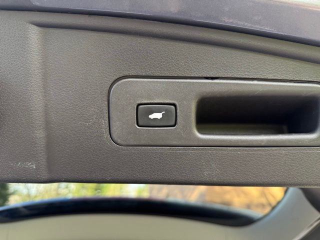 Used 2017 Acura MDX SH-AWD w/ Technology Package image 36