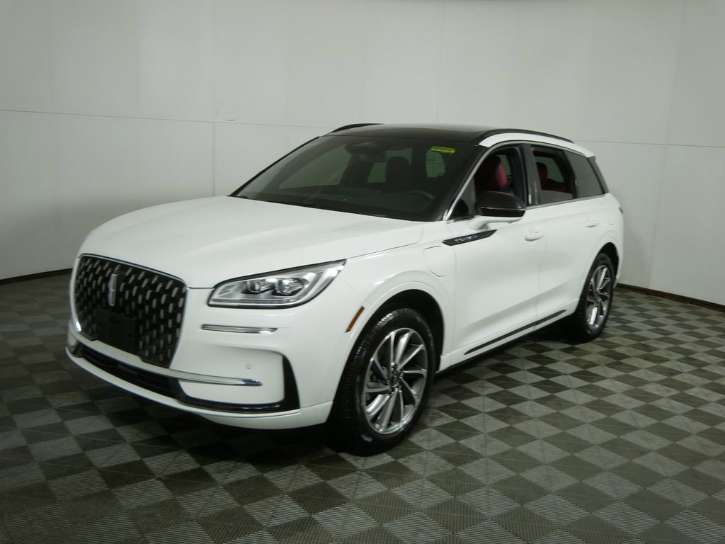 Used 2025 Lincoln Corsair Grand Touring w/ Equipment Group 301A image 7