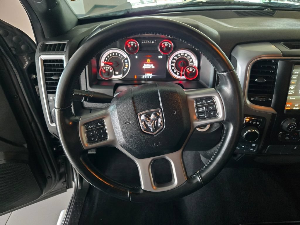 Used 2022 RAM 1500 Warlock AWD/4WD image 31