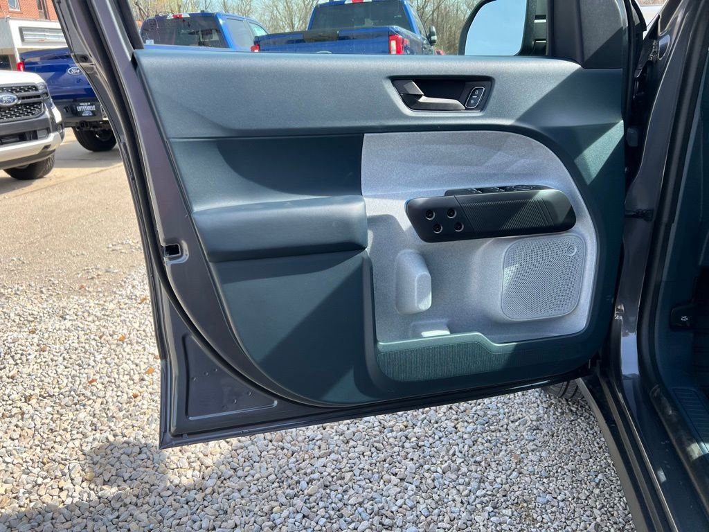 New 2026 Ford Maverick XLT image 11