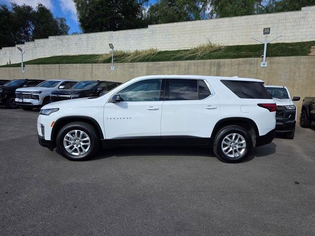 Certified 2023 Chevrolet Traverse LS w/ LPO, Cargo Package FWD image 4