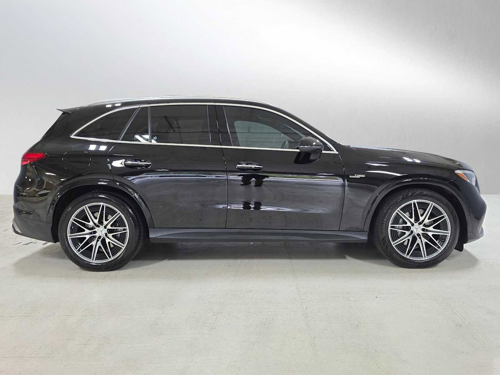 Certified 2024 Mercedes-Benz GLC 43 AMG AMG GLC 43 image 2