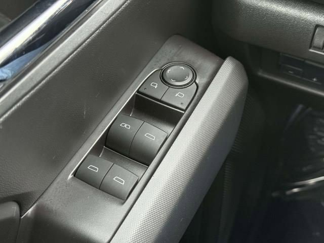 Certified 2024 Chevrolet Colorado LT w/ LT Convenience Package II AWD/4WD image 16