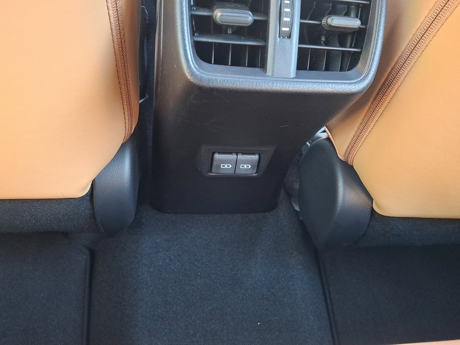 Certified 2023 Lexus UX 250h AWD w/ Premium Package image 11