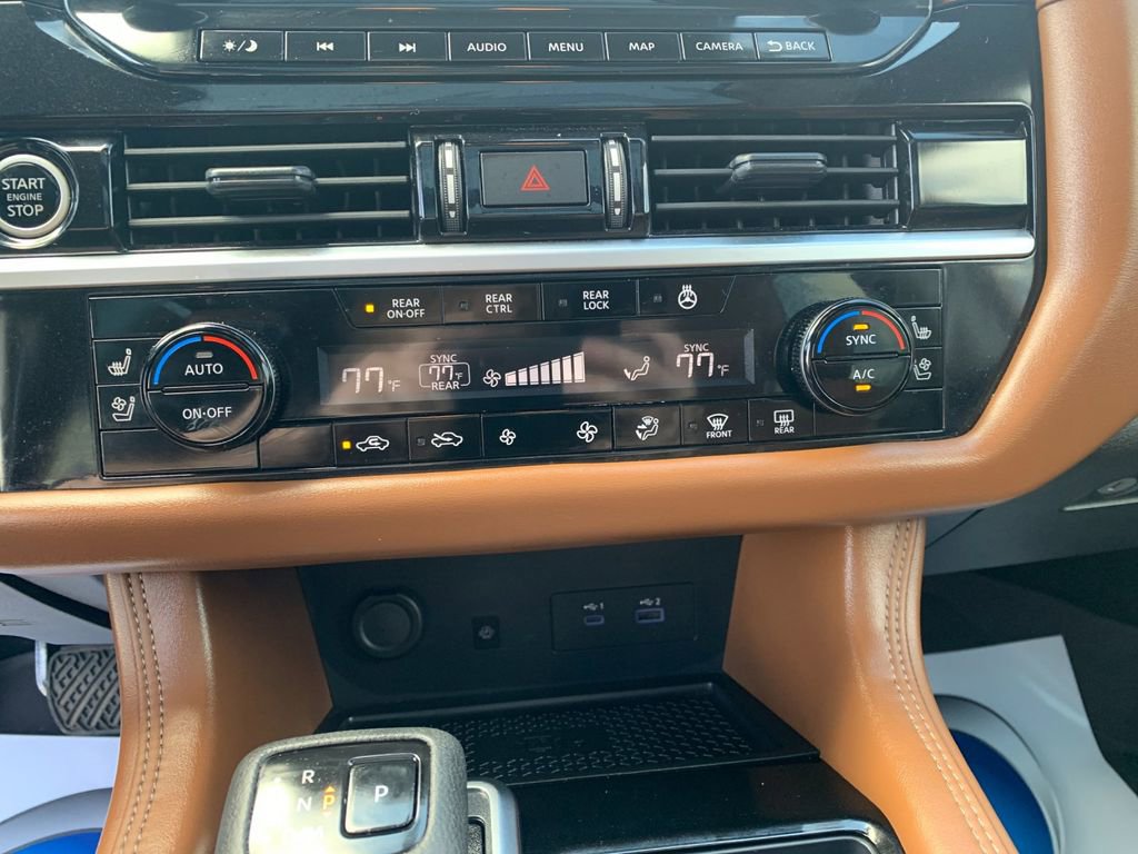 Used 2024 Nissan Pathfinder Platinum w/ Cargo Package image 26