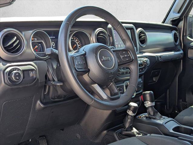 Used 2023 Jeep Gladiator Sport AWD/4WD image 10