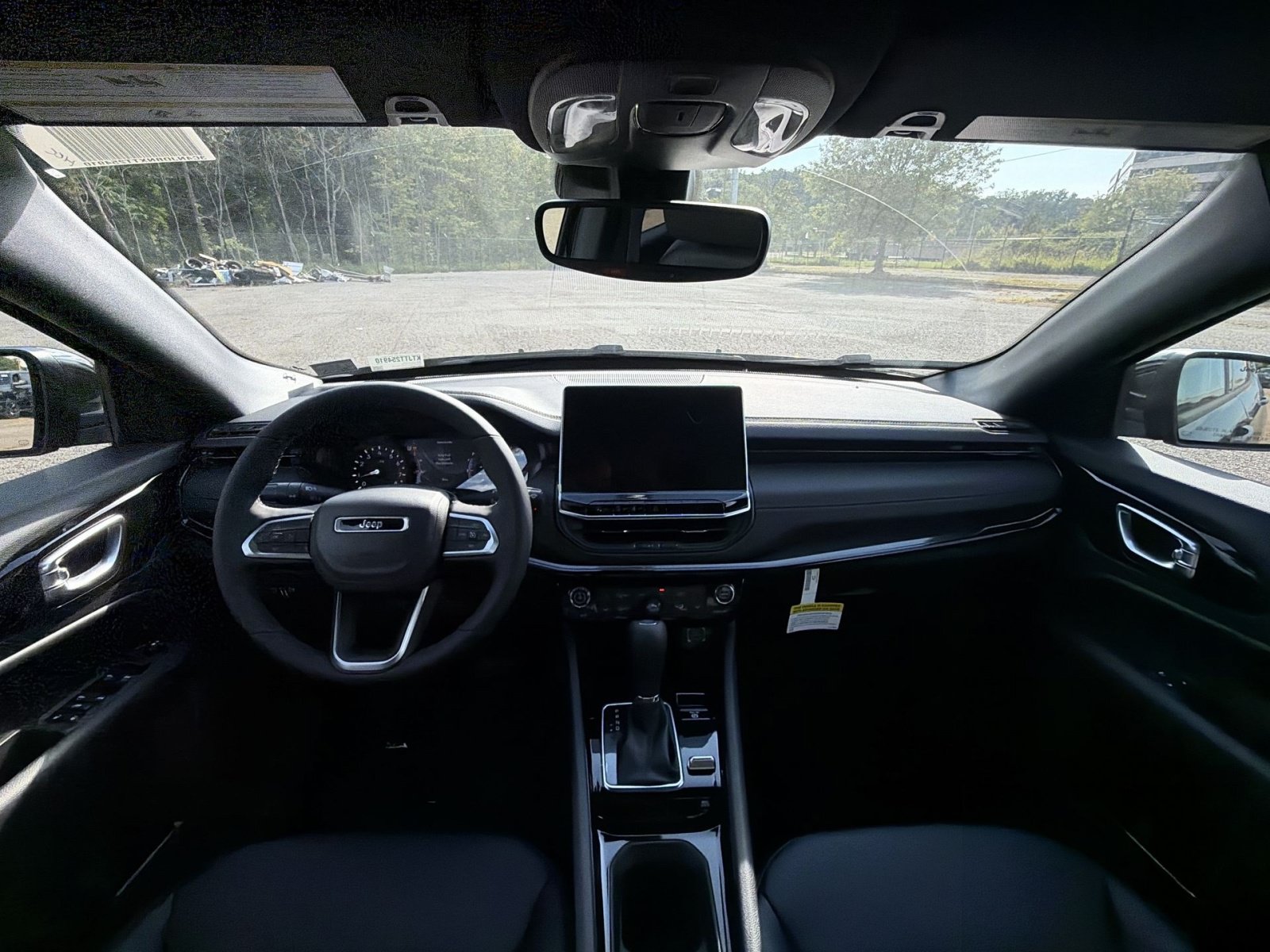 New 2026 Jeep Compass Latitude AWD/4WD image 20