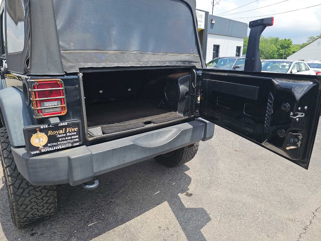 Used 2014 Jeep Wrangler Unlimited Rubicon w/ Connectivity Group image 45