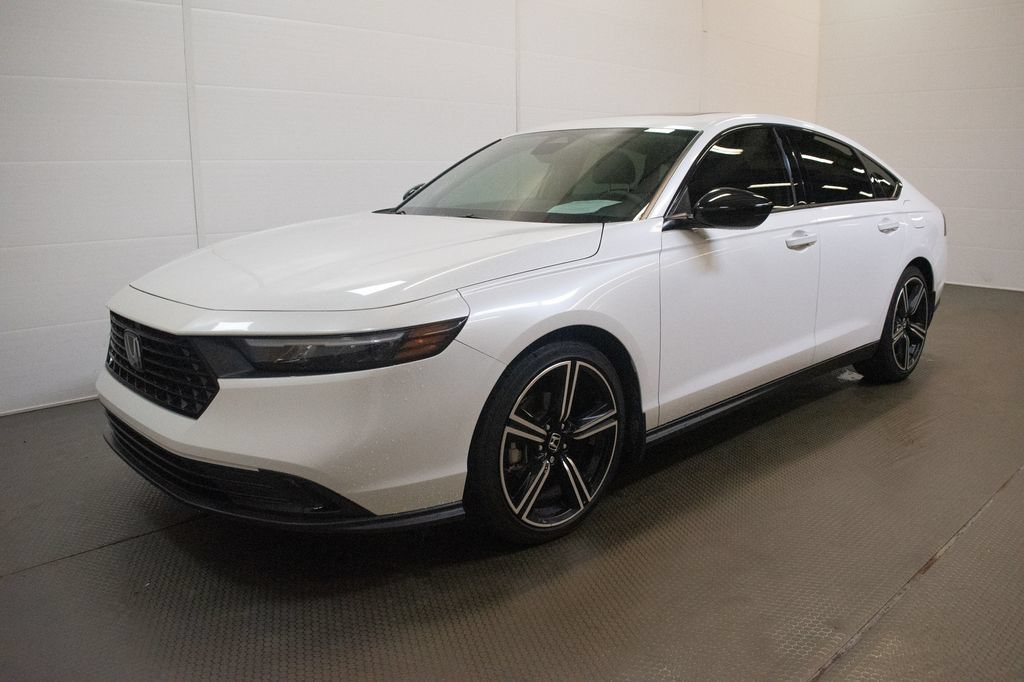 Used 2026 Honda Accord SE image 8