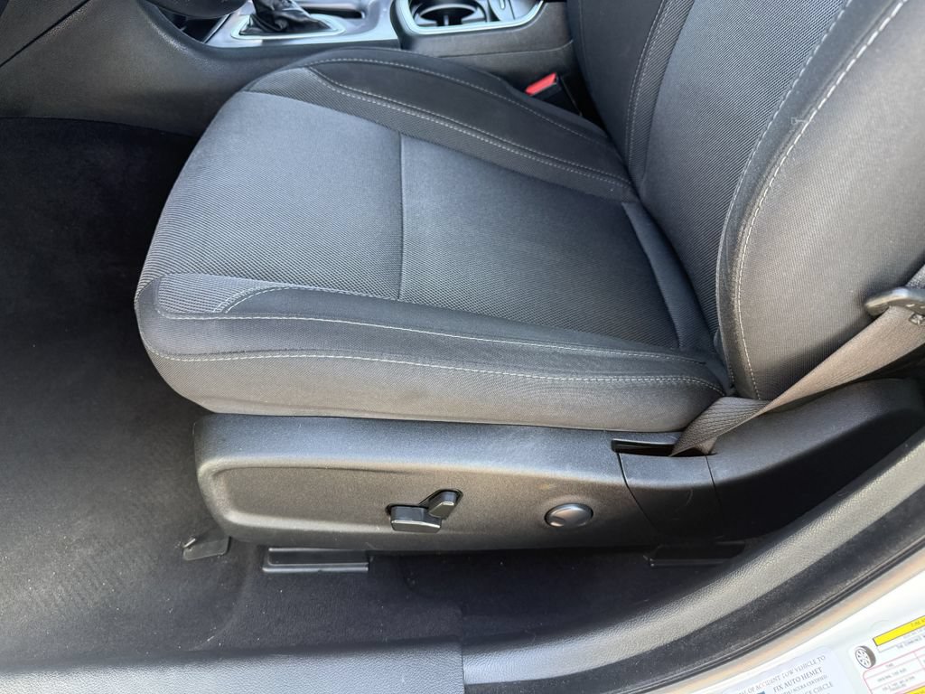 Used 2022 Dodge Charger SXT RWD image 9