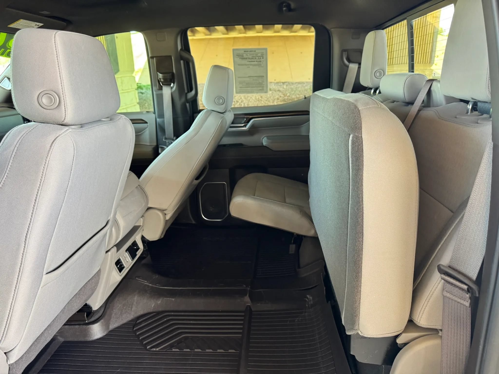 Used 2023 Chevrolet Silverado 1500 LT w/ Z71 Off-Road Package AWD/4WD image 21