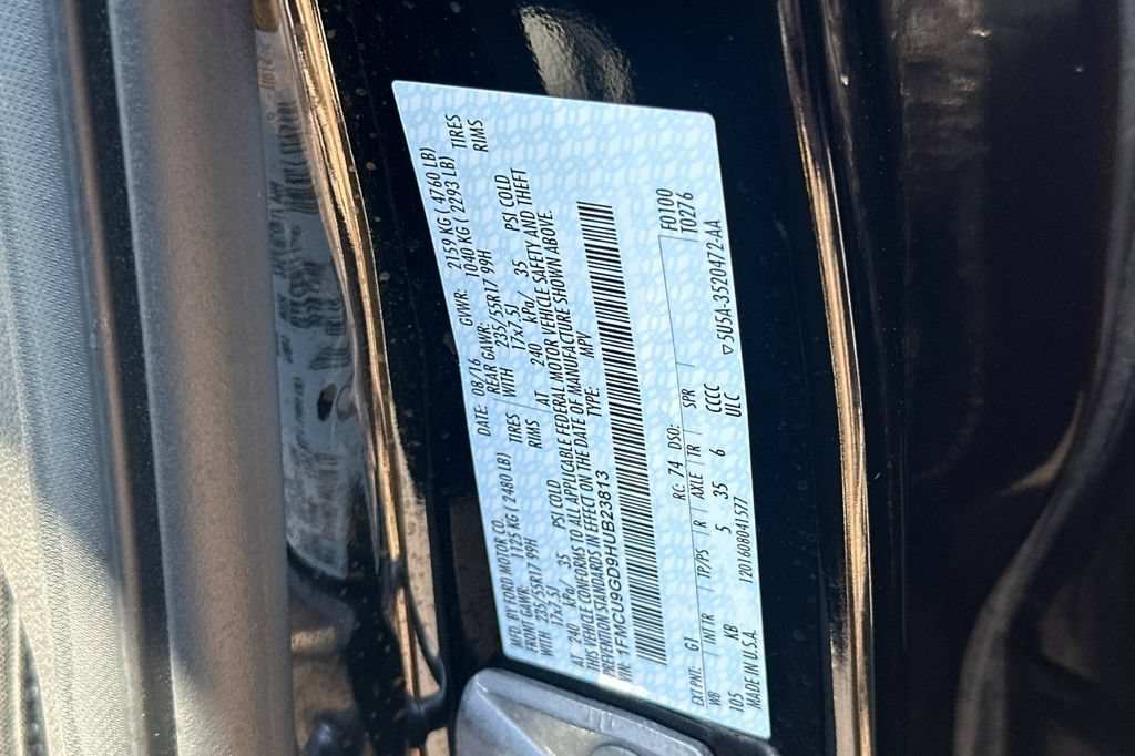 Used 2017 Ford Escape SE w/ Equipment Group 201A AWD/4WD image 28
