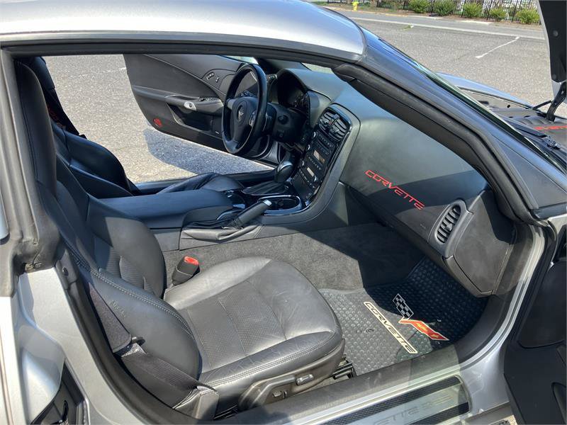 Used 2008 Chevrolet Corvette Coupe w/ Preferred Equipment Group image 20