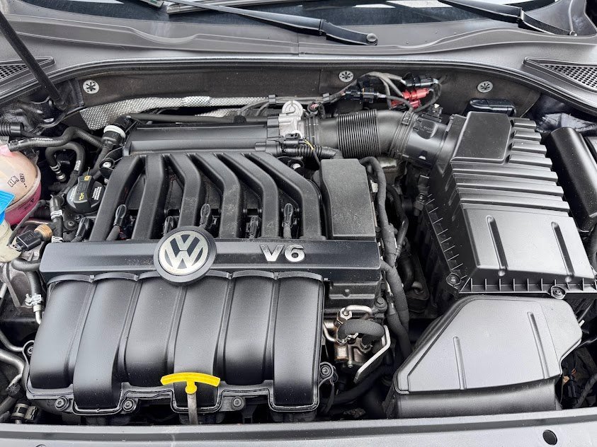 Used 2018 Volkswagen Passat 3.6 image 29