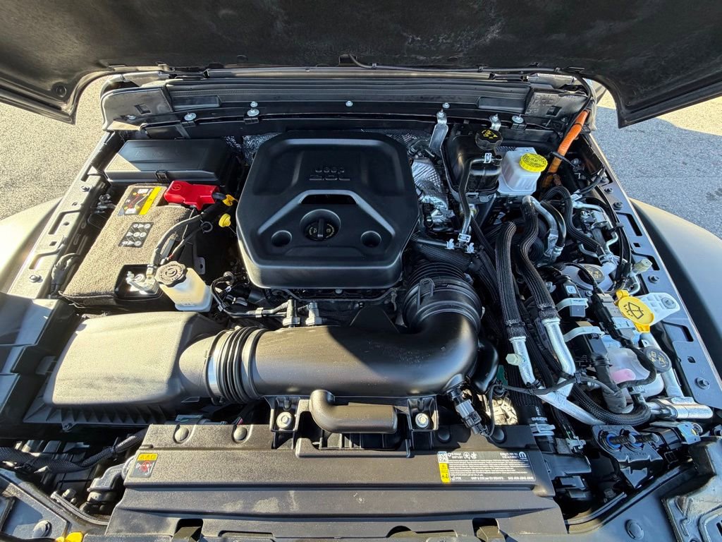 Used 2025 Jeep Wrangler Unlimited Sport S 4xe image 17