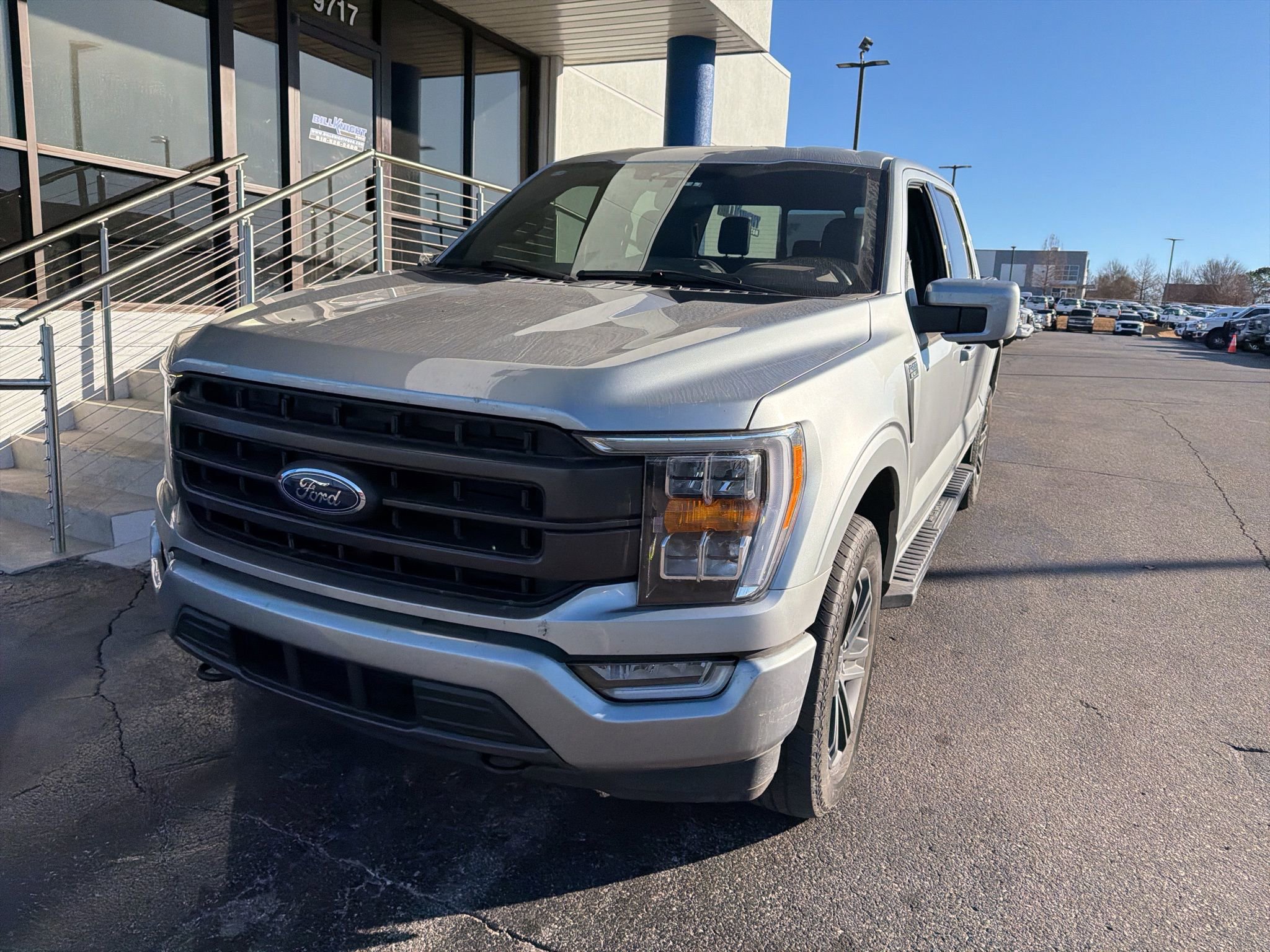 Used 2023 Ford F150 Lariat image 2