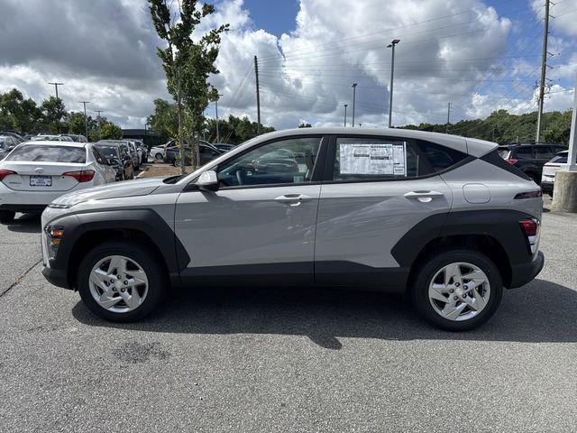 Certified 2025 Hyundai Kona SE image 4