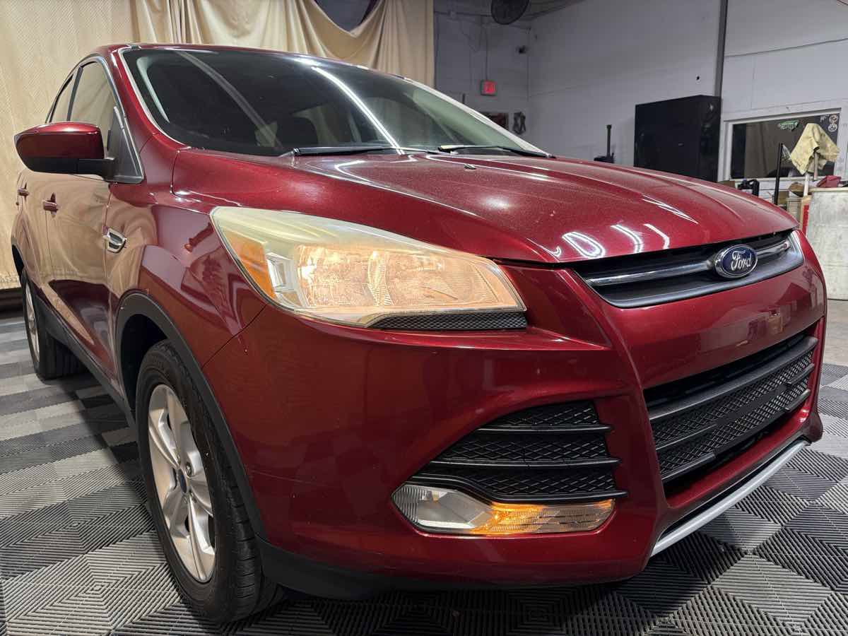 Used 2013 Ford Escape SE image 6