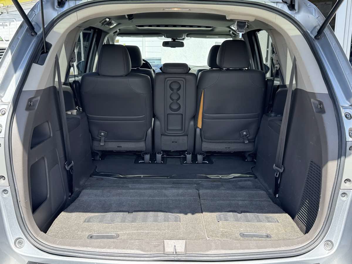 Used 2016 Honda Odyssey EX-L image 9