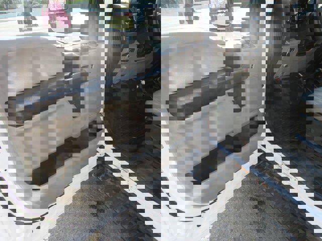 Used 2018 Ford F550 4x4 Regular Cab Super Duty image 19