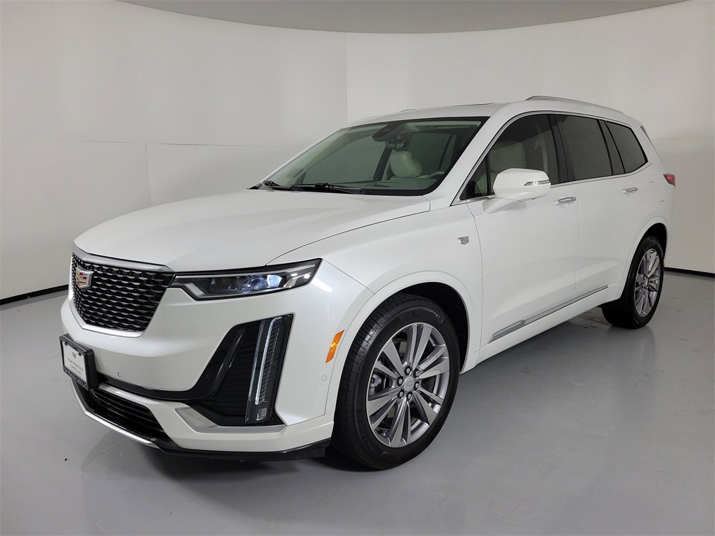 Certified 2023 Cadillac XT6 Premium Luxury w/ Technology Package image 2