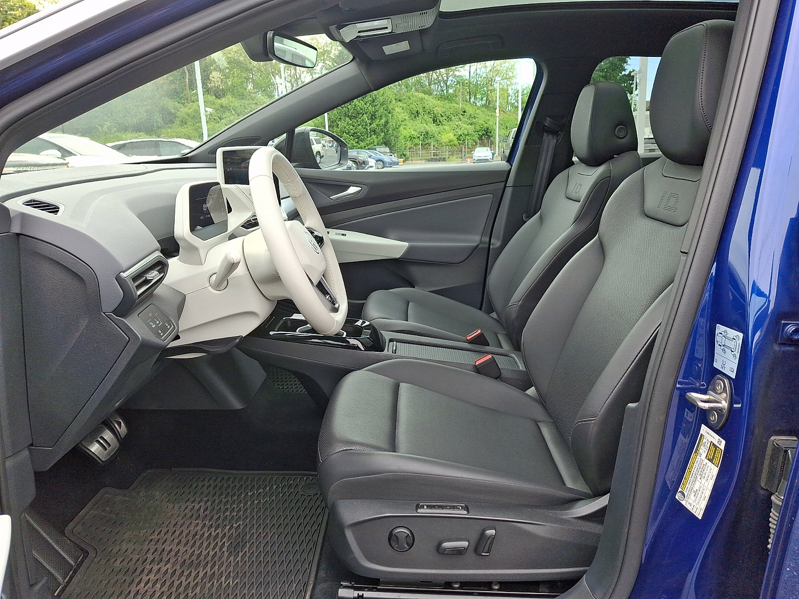 Used 2021 Volkswagen ID.4 1st Edition RWD image 13