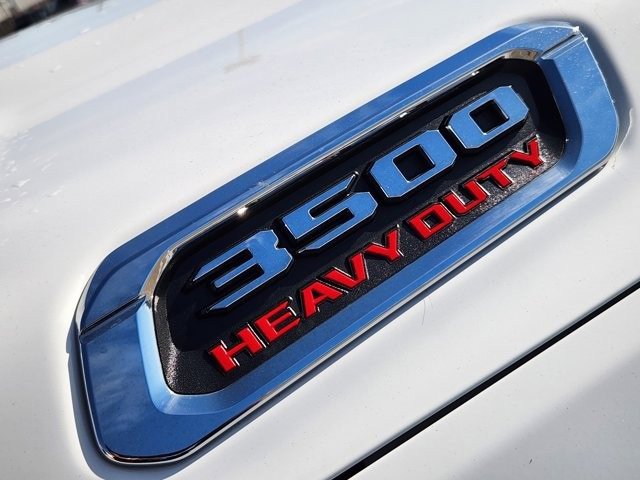 Used 2024 RAM 3500 Big Horn image 11