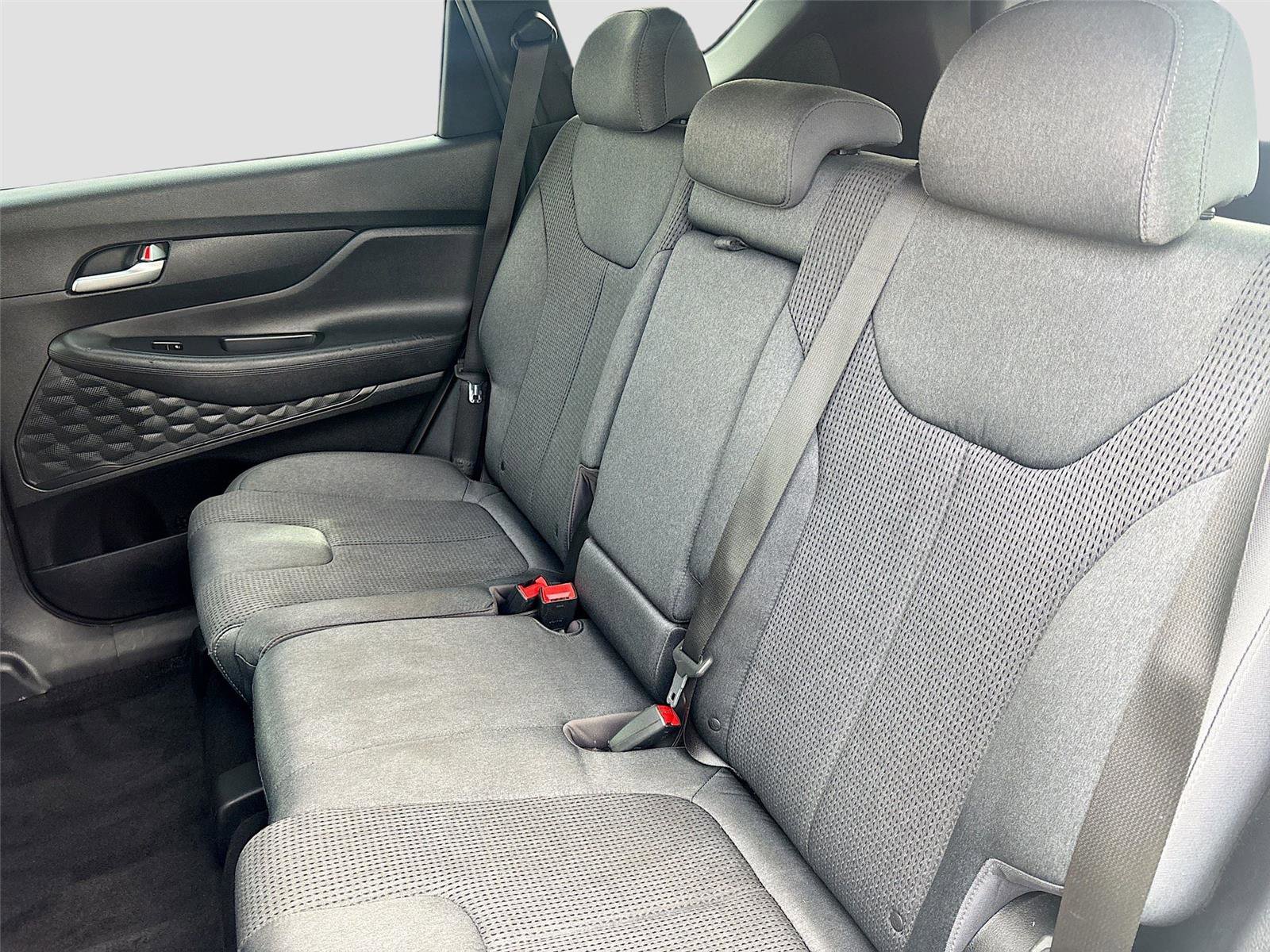 Used 2020 Hyundai Santa Fe SEL image 25