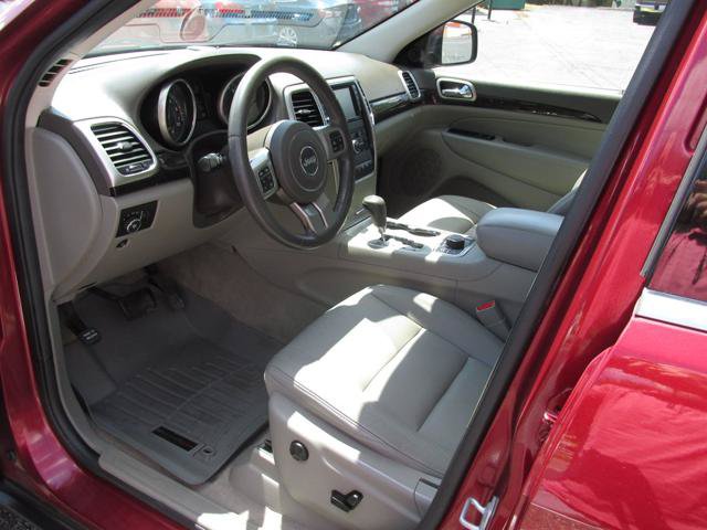 Used 2013 Jeep Grand Cherokee Laredo AWD/4WD image 9