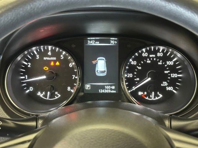 Used 2017 Nissan Rogue S AWD/4WD image 26